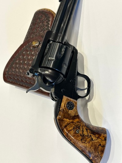 RUGER NEW MODEL BLACKHAWK CONVERTIBLE .357 MAG/9MM - Image 3 of 5