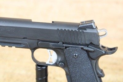 SIG SAUER 1911 TACOPS FULL SIZE RAIL .45 ACP - Image 4 of 15