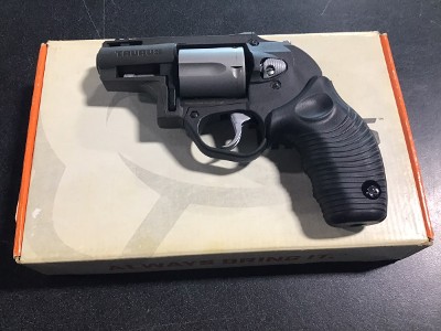 TAURUS 605 PROTECTOR POLY .357 MAG - Image 3 of 5