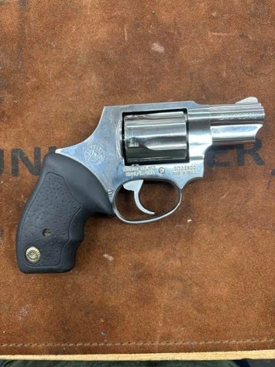 TAURUS 850 .38 SPL .38 SPL - Image 1 of 4