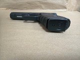 GLOCK 21 45 ACP (45 Auto) - Image 2 of 10