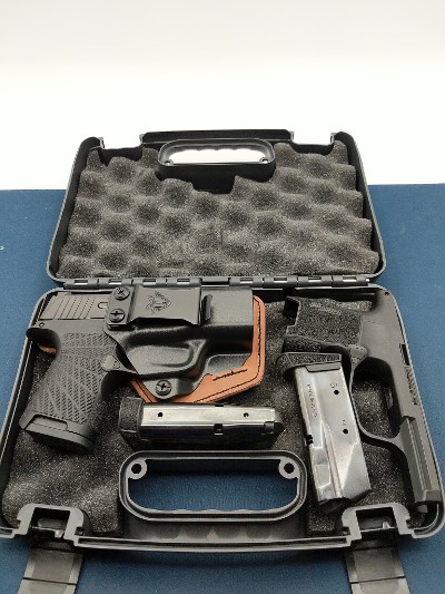 SIG SAUER P365 9MM LUGER (9X19 PARA) - Image 1 of 4