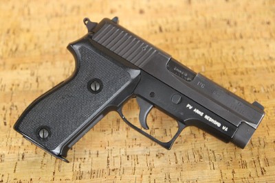 SIG SAUER P6 9MM LUGER (9x19 PARA) - Image 19 of 20