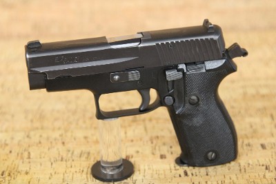 SIG SAUER P6 9MM LUGER (9x19 PARA) - Image 2 of 20