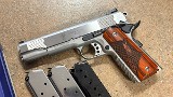 SMITH & WESSON SW1911 45 ACP (45 Auto) - Image 2 of 8