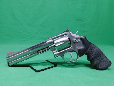 SMITH & WESSON 686 .357 MAG - Image 3 of 9