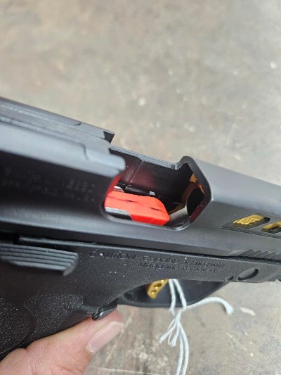 SMITH & WESSON M&P 380 SHIELD EZ M2.0 .380 ACP - Image 6 of 9