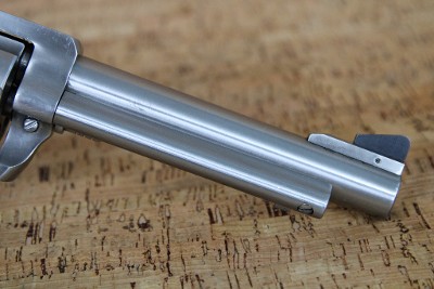 RUGER NEW MODEL SUPER BLACKHAWK .44 MAGNUM - Image 4 of 11