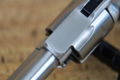 RUGER NEW MODEL SUPER BLACKHAWK .44 MAGNUM - Image 7 of 11