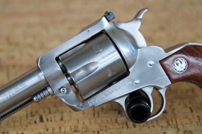 RUGER NEW MODEL SUPER BLACKHAWK .44 MAGNUM - Image 10 of 11
