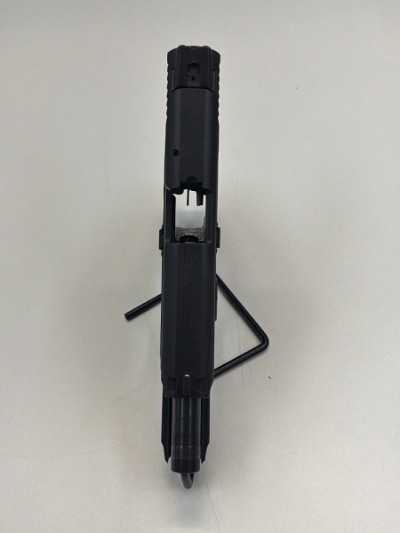 SMITH & WESSON M&P 40 40 - Image 3 of 6