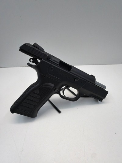 EAA WITNESS P 40 Smith & Wesson - Image 2 of 7