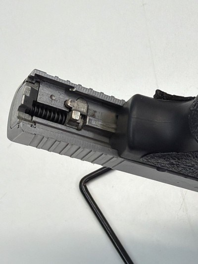 KAHR ARMS CT40 40 Smith & Wesson - Image 5 of 6