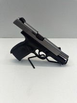 SMITH & WESSON SIGMA SW40VE 40 Smith & Wesson - Image 2 of 8