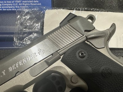 COLT 1911 DEFENDER/OFFICER .45 ACP - Image 6 of 12