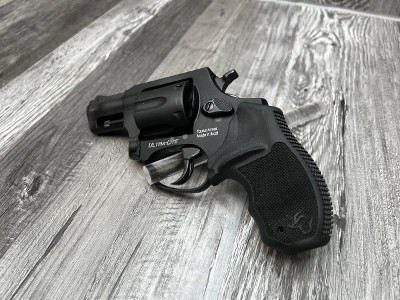 TAURUS 856 ULTRA LITE 38 Smith & Wesson - Image 4 of 5