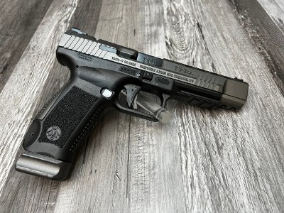 CANIK TP9SFX 9MM LUGER (9x19 PARA) - Image 3 of 5