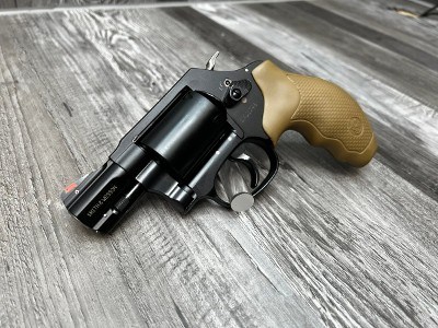 SMITH & WESSON 360J .357 MAG - Image 2 of 4