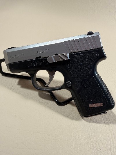 KAHR ARMS CW380 .380 ACP - Image 1 of 1