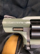 RUGER LCR .38 SPL +P - Image 2 of 13