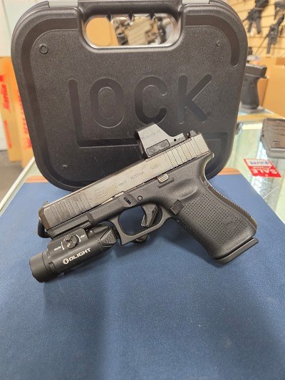 GLOCK G19 GEN 5 MOS (AU) 9MM LUGER (9X19 PARA) - Image 3 of 3