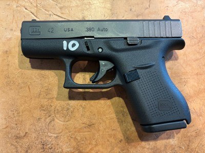 GLOCK 42 .380 ACP - Image 1 of 11