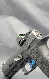 SIG SAUER p320 9MM LUGER (9x19 PARA) - Image 2 of 14