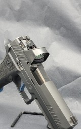 SIG SAUER p320 9MM LUGER (9x19 PARA) - Image 8 of 14