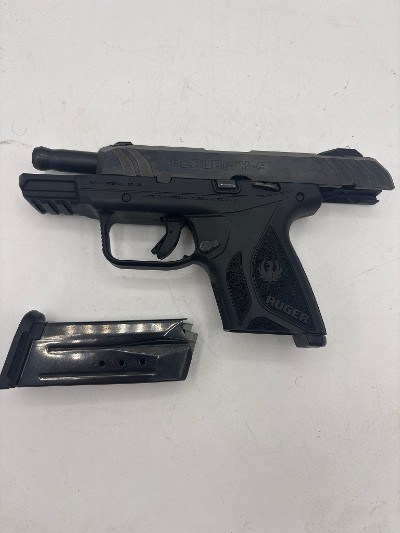 RUGER SECURITY 9 COMPACT 9MM LUGER (9x19 PARA) - Image 3 of 8