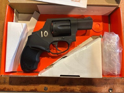 TAURUS 856 .38 SPL - Image 13 of 13