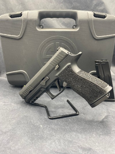 SIG SAUER P320 XTEN 10MM - Image 1 of 8