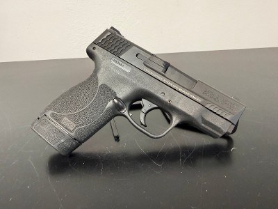 SMITH & WESSON M&P 45 SHIELD .45 ACP - Image 2 of 10