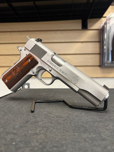 SPRINGFIELD ARMORY 1911 MIL-SPEC .45 ACP - Image 3 of 5