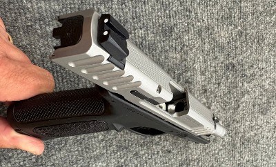 SMITH & WESSON SD9 2.0 9MM LUGER (9x19 PARA) - Image 5 of 6
