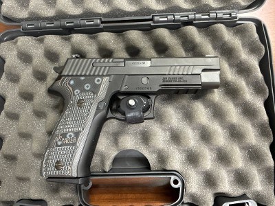 SIG SAUER P226 EXTREME 9MM LUGER (9x19 PARA) - Image 3 of 3