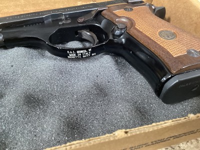 BERETTA 84 .380 ACP - Image 6 of 23