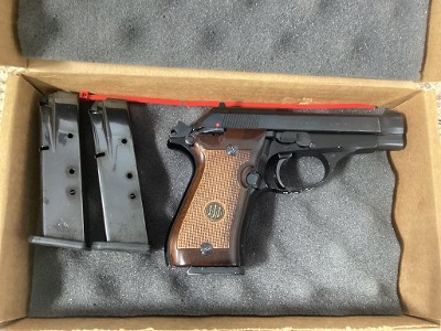 BERETTA 84 .380 ACP - Image 2 of 23