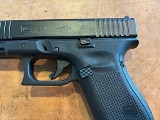 GLOCK 23V .40 S&W - Image 3 of 11