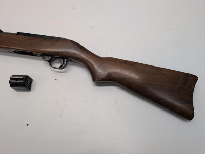 RUGER 10/22 CARBINE .22 LR - Image 2 of 12
