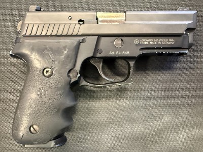 SIG SAUER P229 .40 S&W - Image 4 of 9