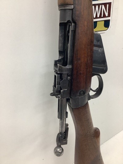 LEE-ENFIELD NO. 4 MKI .303 BRITISH - Image 4 of 8