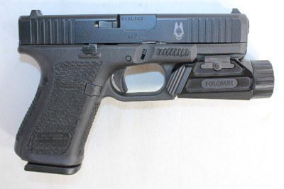 GLOCK DISCONTINUED GLOCK G19 GEN 5 9MM 4" BBL W/ 3-MAGS HOLOSUN P.ID LIGHT & CUSTOM HOLSTER 9MM LUGER (9x19 PARA) - Image 2 of 7