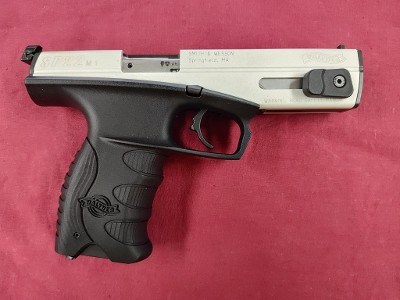 WALTHER SP-22 .22 LR - Image 1 of 3