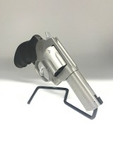 TAURUS MODEL 856 .38 SPL - Image 2 of 12