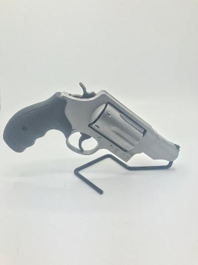 SMITH & WESSON GOVERNOR .45 ACP/.410 GA - Image 1 of 11