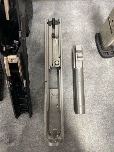 SMITH & WESSON SD9 VE 9MM LUGER (9x19 PARA) - Image 5 of 7