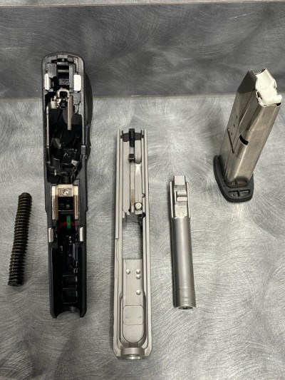 SMITH & WESSON SD9 VE 9MM LUGER (9x19 PARA) - Image 4 of 7