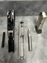 SMITH & WESSON SD9 VE 9MM LUGER (9x19 PARA) - Image 4 of 7
