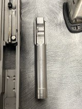 SMITH & WESSON SD9 VE 9MM LUGER (9x19 PARA) - Image 6 of 7