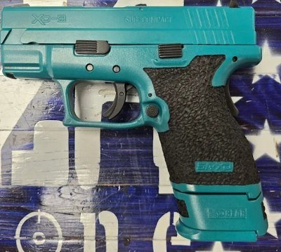 SPRINGFIELD ARMORY Springfield Armory XD-9 Sub Compact 9mm Semi Auto Pistol, Turquoise 3" 9MM LUGER (9x19 PARA) - Image 1 of 1